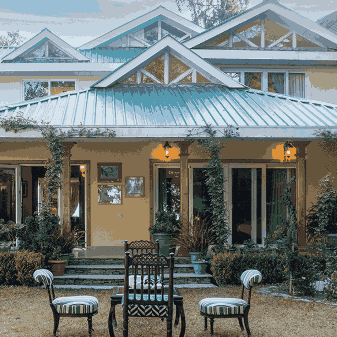  Elevate Your Stay: Raman Villa - The Epitome of Luxury in Shimla