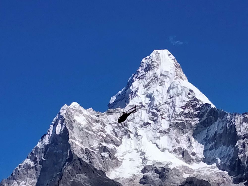  Luxury Everest Base Camp Trek with Helicopter Return - 13 Days