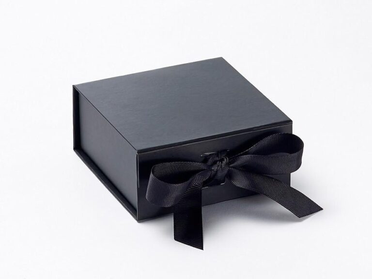  Ribbon Note closure packaging box with Spot UV Printed