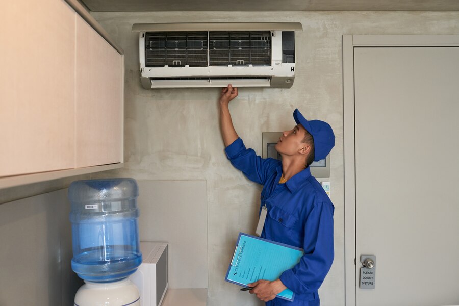  "Cooling Excellence Unleashed: OyeBusy's Expert AC Installation in Faridabad"