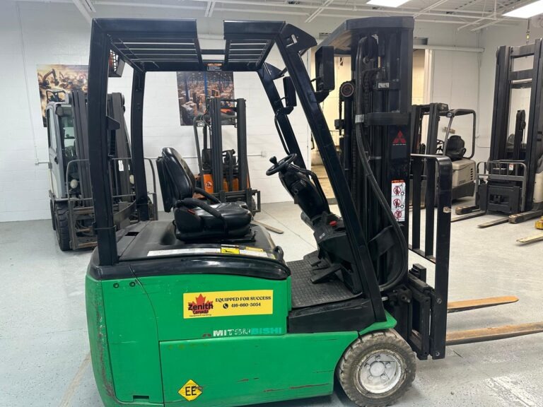  Reliable 3 Wheeler Forklift for Sale – Zenith Canada