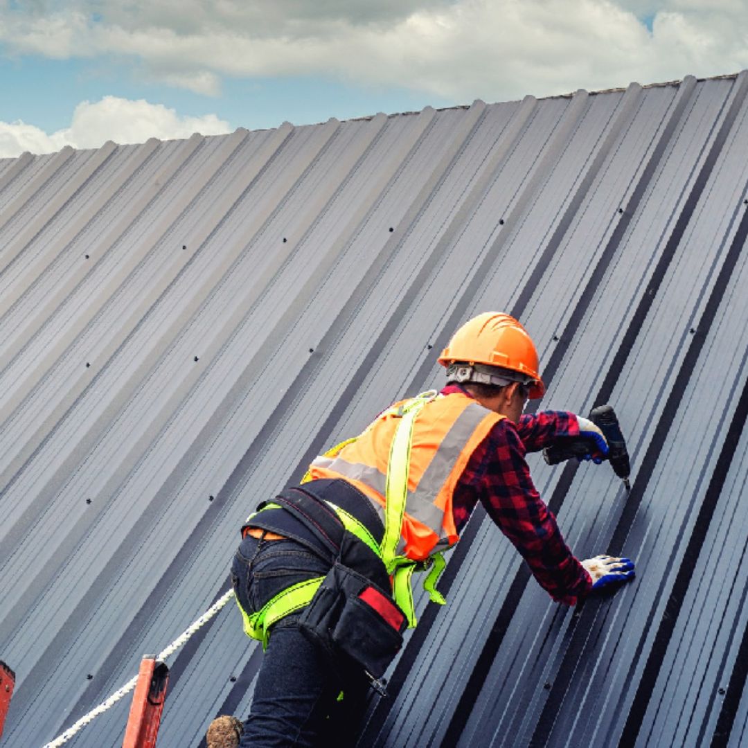  Commercial Roofing Repair Service