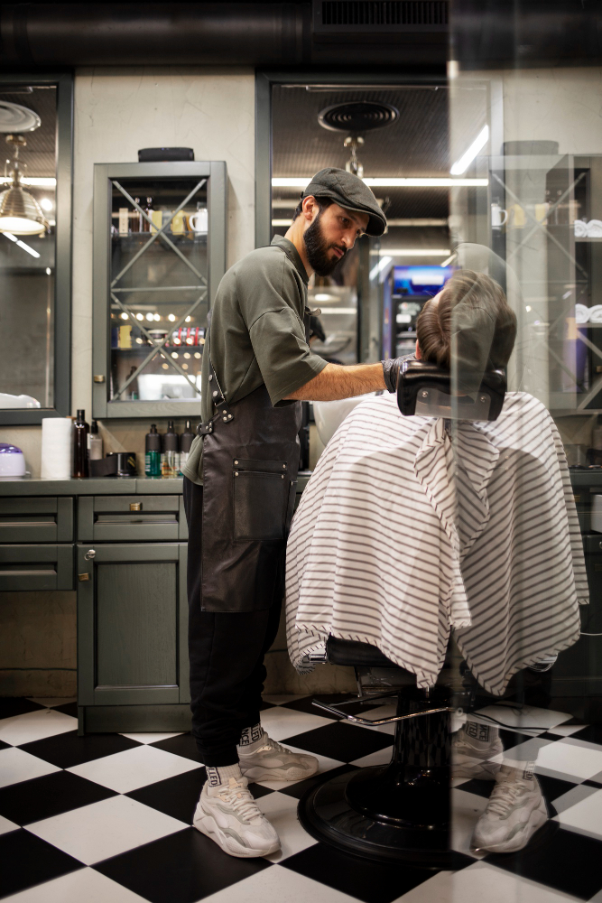  Rich Flares Barber's Shop In Uk