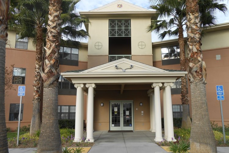  AHEPA 302 Senior Apartments | Independence Senior Living in California