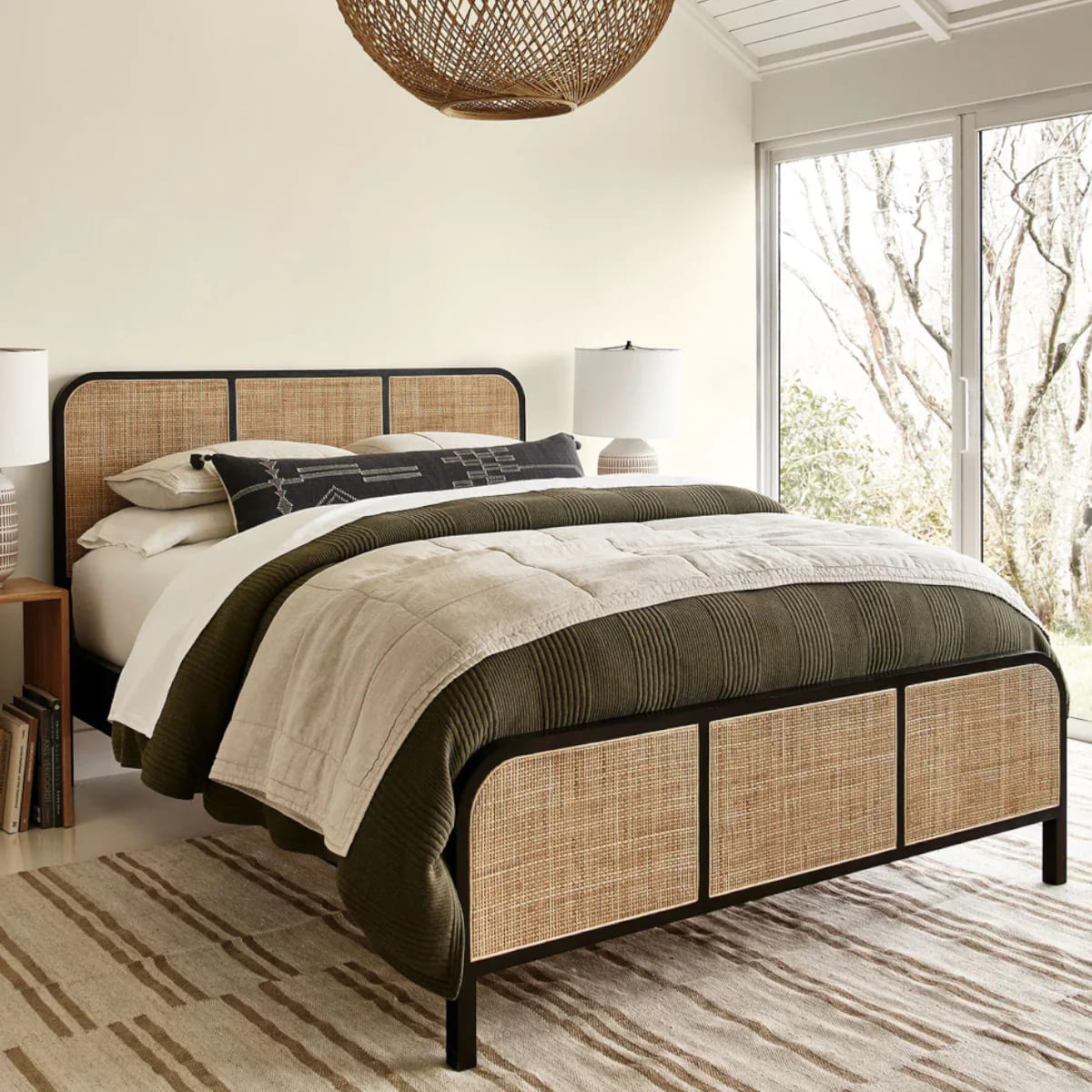  Maximize Comfort and Style with a King Size Bed