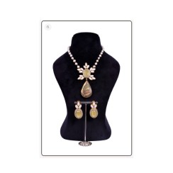  Pearl Stone Necklace : women First Choice