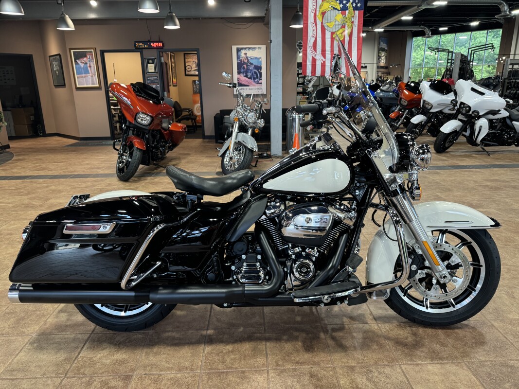  2021 Harley-Davidson Police Road King