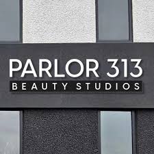  Premier Salon Suites for Lease in Southfield, MI - Parlor313