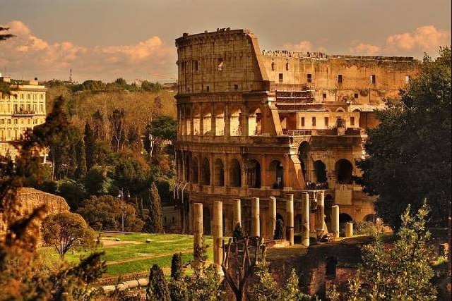  Explore Ancient Rome with Rome Colosseum Tours and Skip the Line