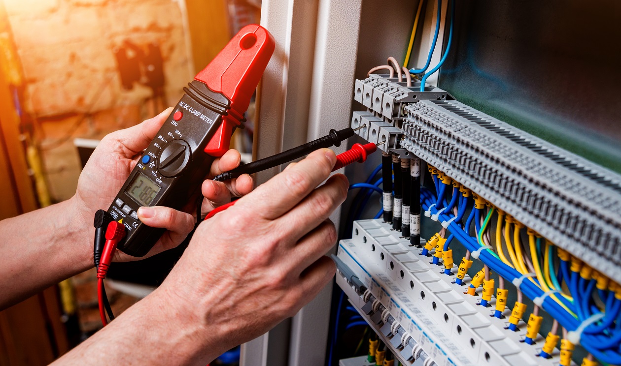  Commercial Electrical Services in Summit