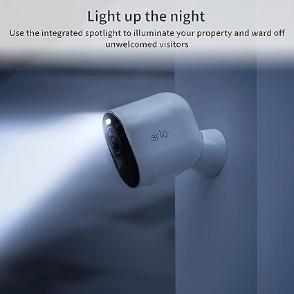  Arlo Ultra 2 Spotlight Camera & Smart Hub - Wireless Home Security Camera with Color Night Vision