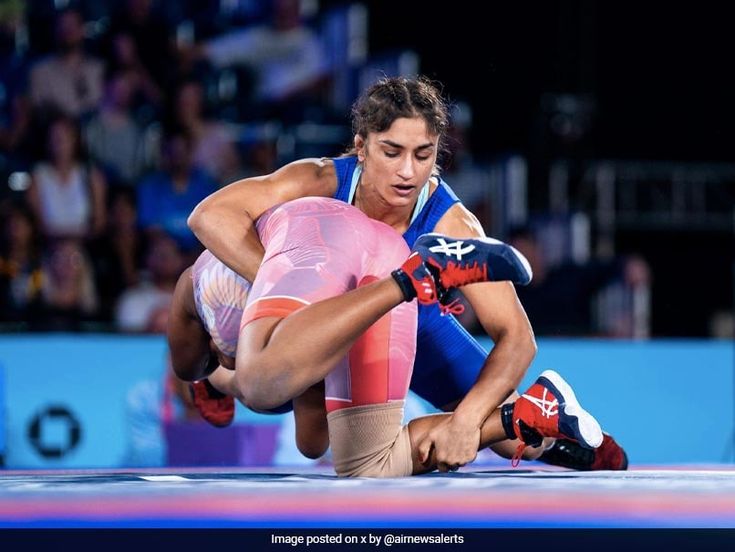  Vinesh Phogat's Unexpected Paris Olympics Disqualification: A Tale of Resilience and Controversy