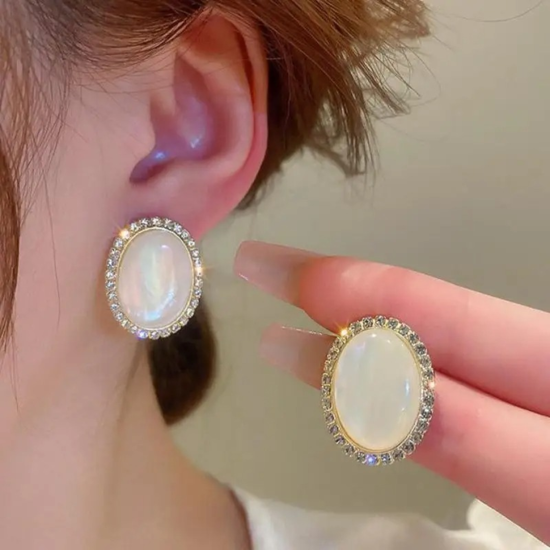  Discover the Elegance of Korean Earrings for Women and Girls!