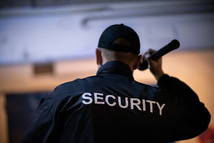  Advantages of 24/7 Security Guard Services in Retirement Communities