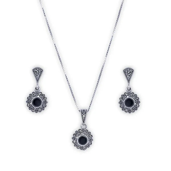  Timeless Elegance: Explore Our Silver Oxidised Jewellery Collection