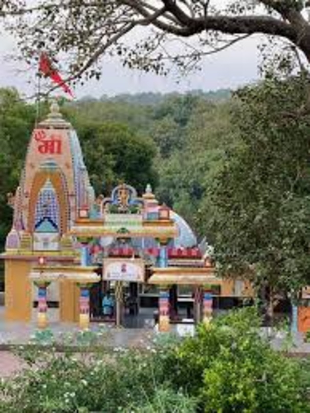  Book Kankai Temple Safari for Peaceful Environment