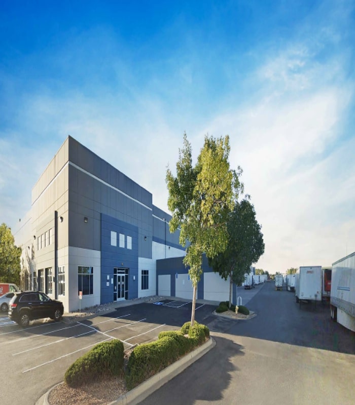  Warehouse Space Available! Cubework - Aurora, CO