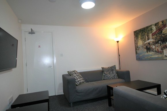  Student Accommodation Near Hannan Road in Liverpool, UK