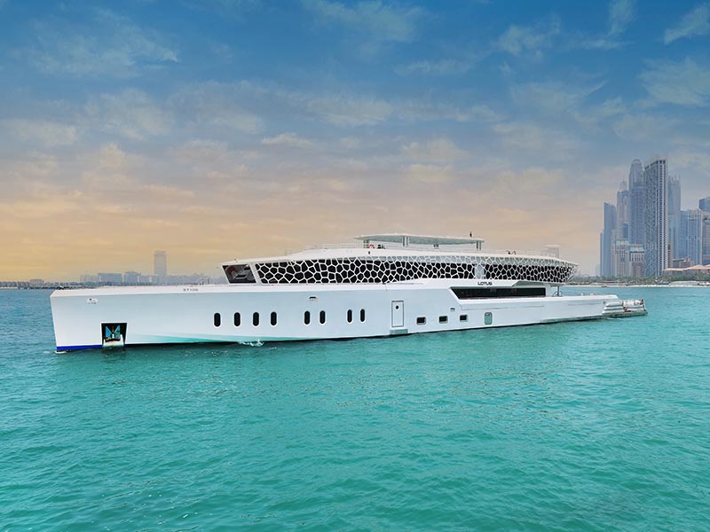  Lotus Mega Yacht