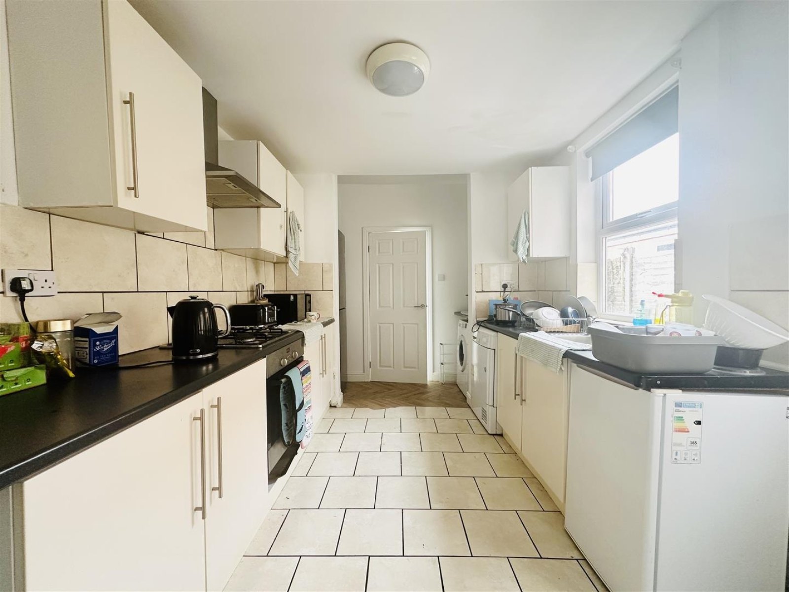  Affordable Student Living on Peveril Road, Nottingham