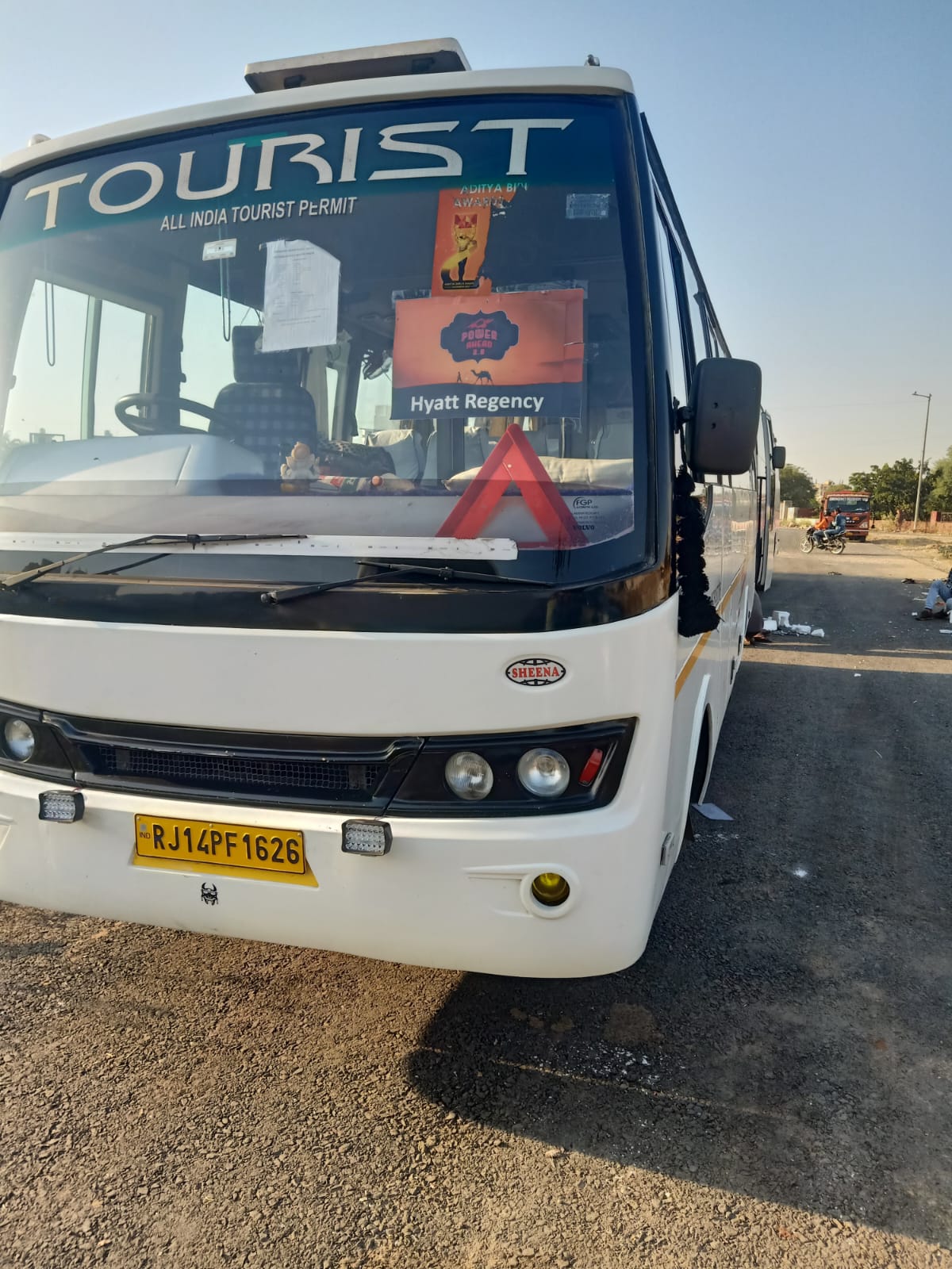  56 Seater Luxury Bus Hire in Jaipur