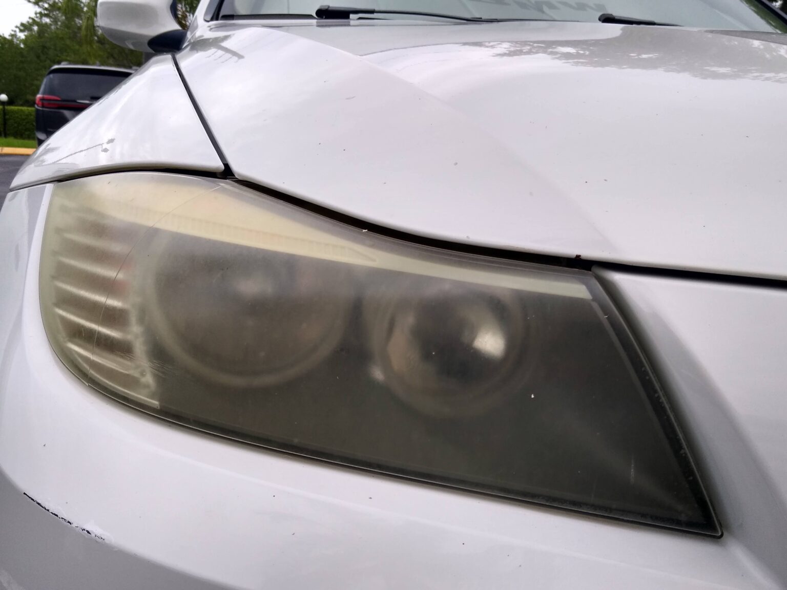  Looking For Headlight Restoration Services in Boca Raton