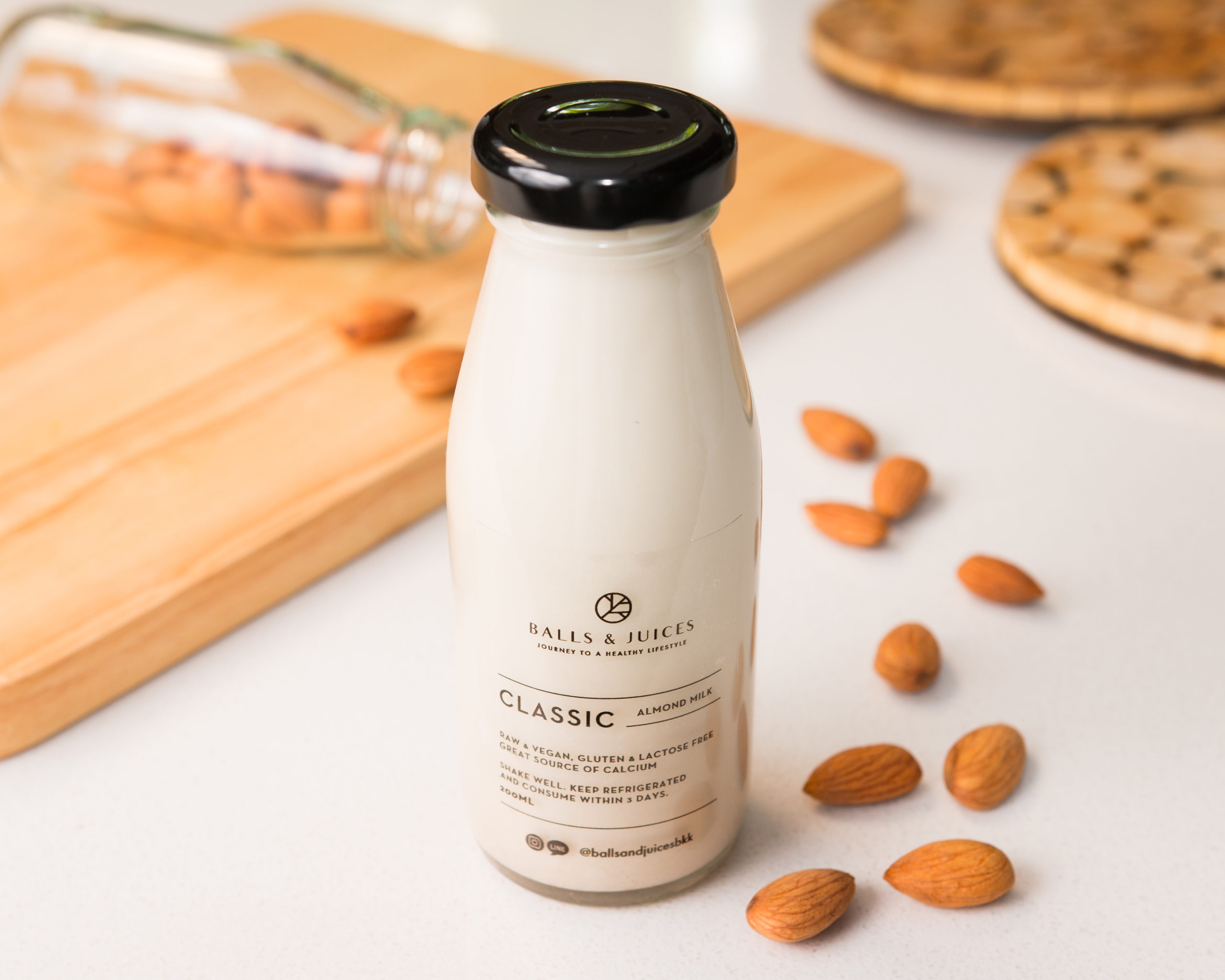  Boost Your Nutrition: The Power of Almond Milk