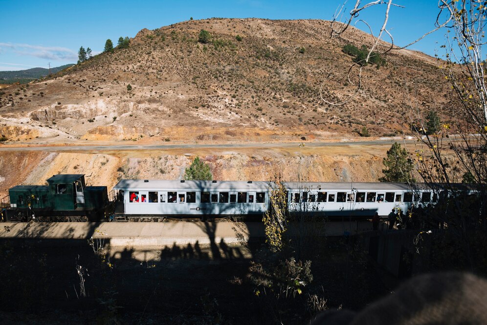  A Simple Guide to Travelling by Train in Sicily