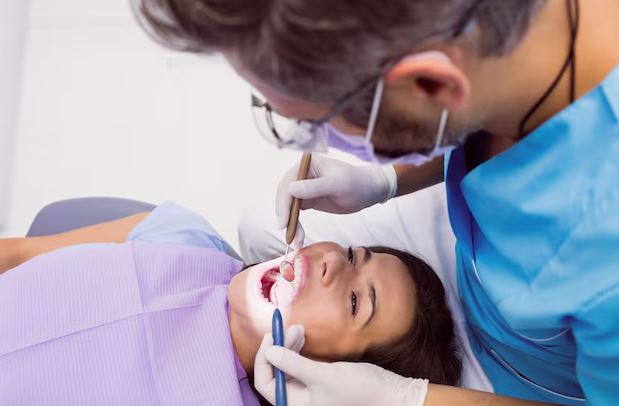  Looking for the Best Dental Clinic in Noida? Visit Us Today!