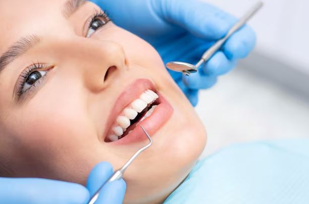  Visit the Best Dental Clinic in Noida for Pain-Free Dentistry