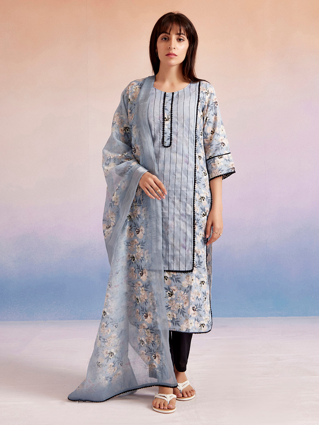  Buy Elegant Suits Set for Women - Jaipur Kurti Brand